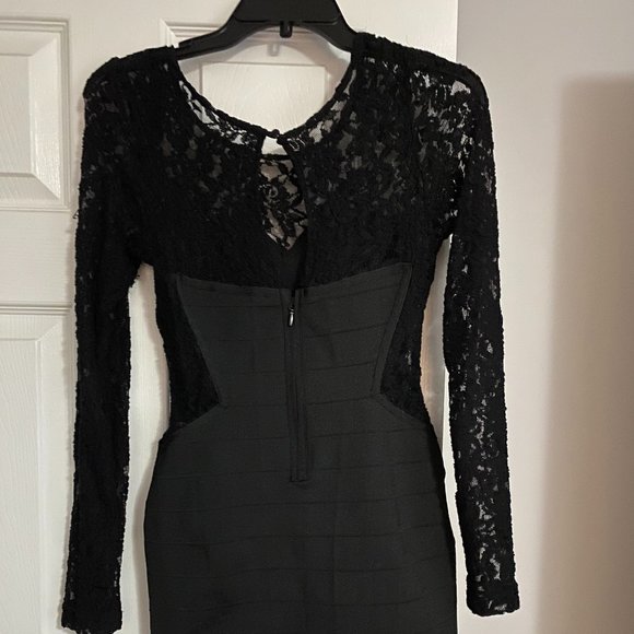 Black lace bandage dress size Small - nice for partying or a date night - Picture 2 of 3